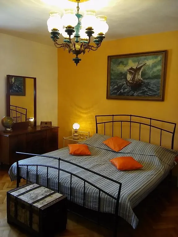 Apartment Liznjan 1